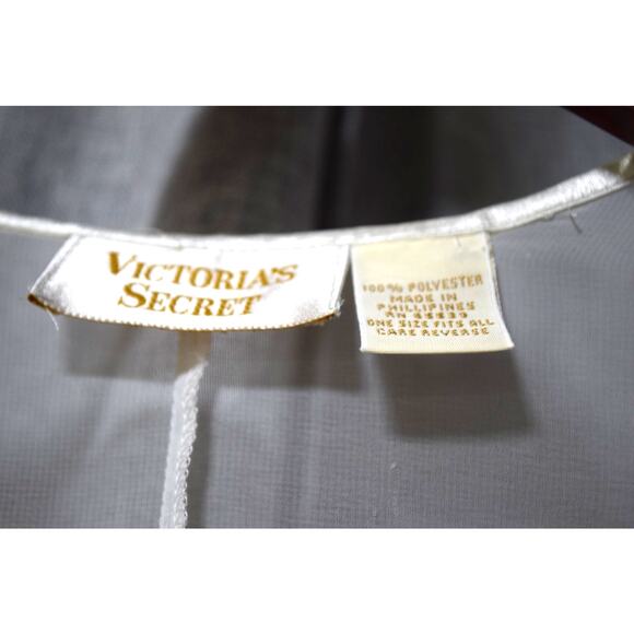Vintage Victoria’s Secret Ivory Sheer Embroidered Robe Kimono OS - Picture 3 of 4
